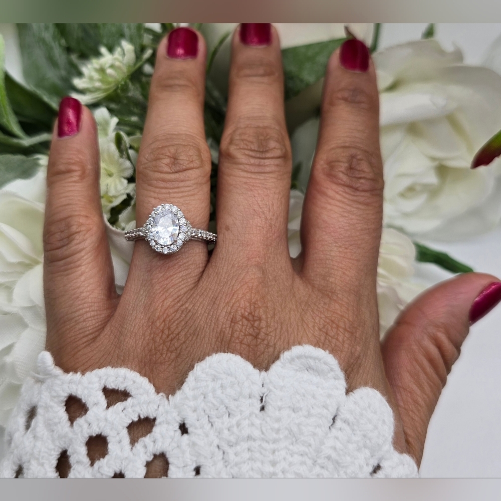 🥰 VINTAGE HALO ENG. RING - Picture 3 of 8